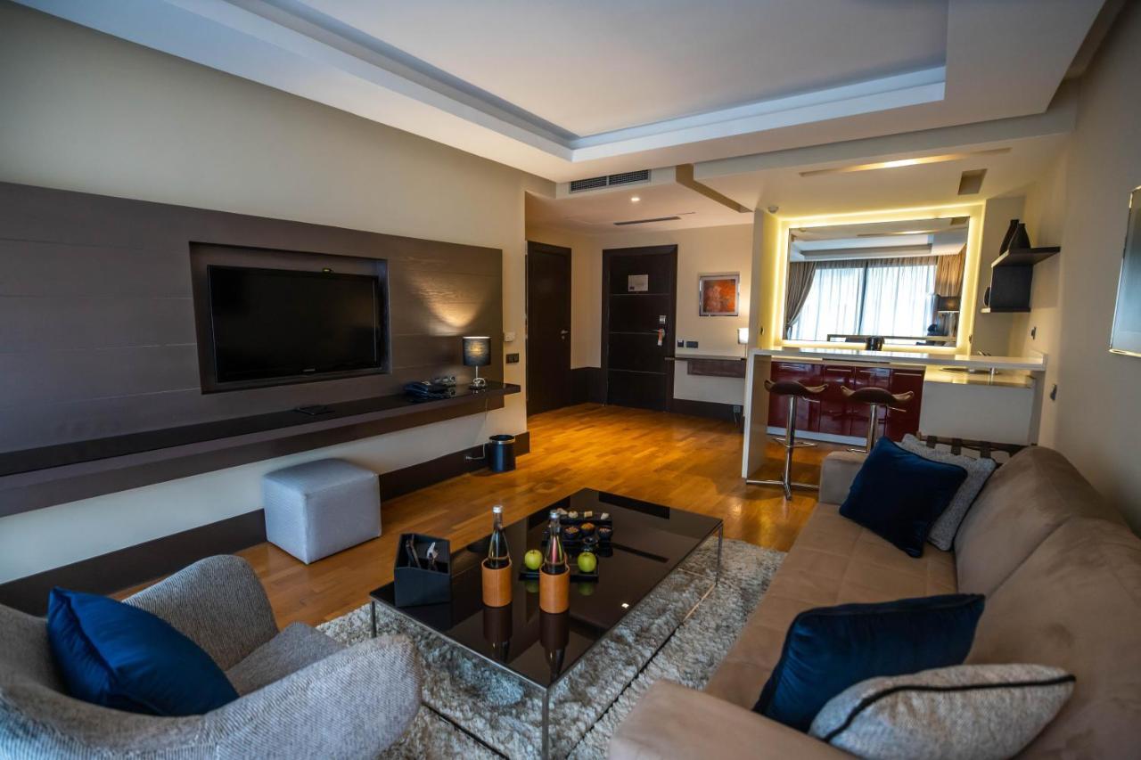 Gray Boutique Hotel Casablanca Exteriör bild A suite at the hotel