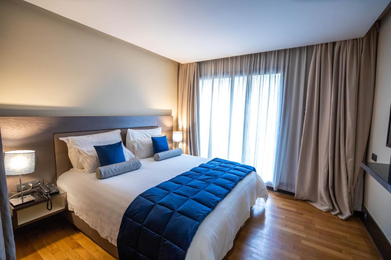 Gray Boutique Hotel Casablanca Exteriör bild A bedroom at the hotel
