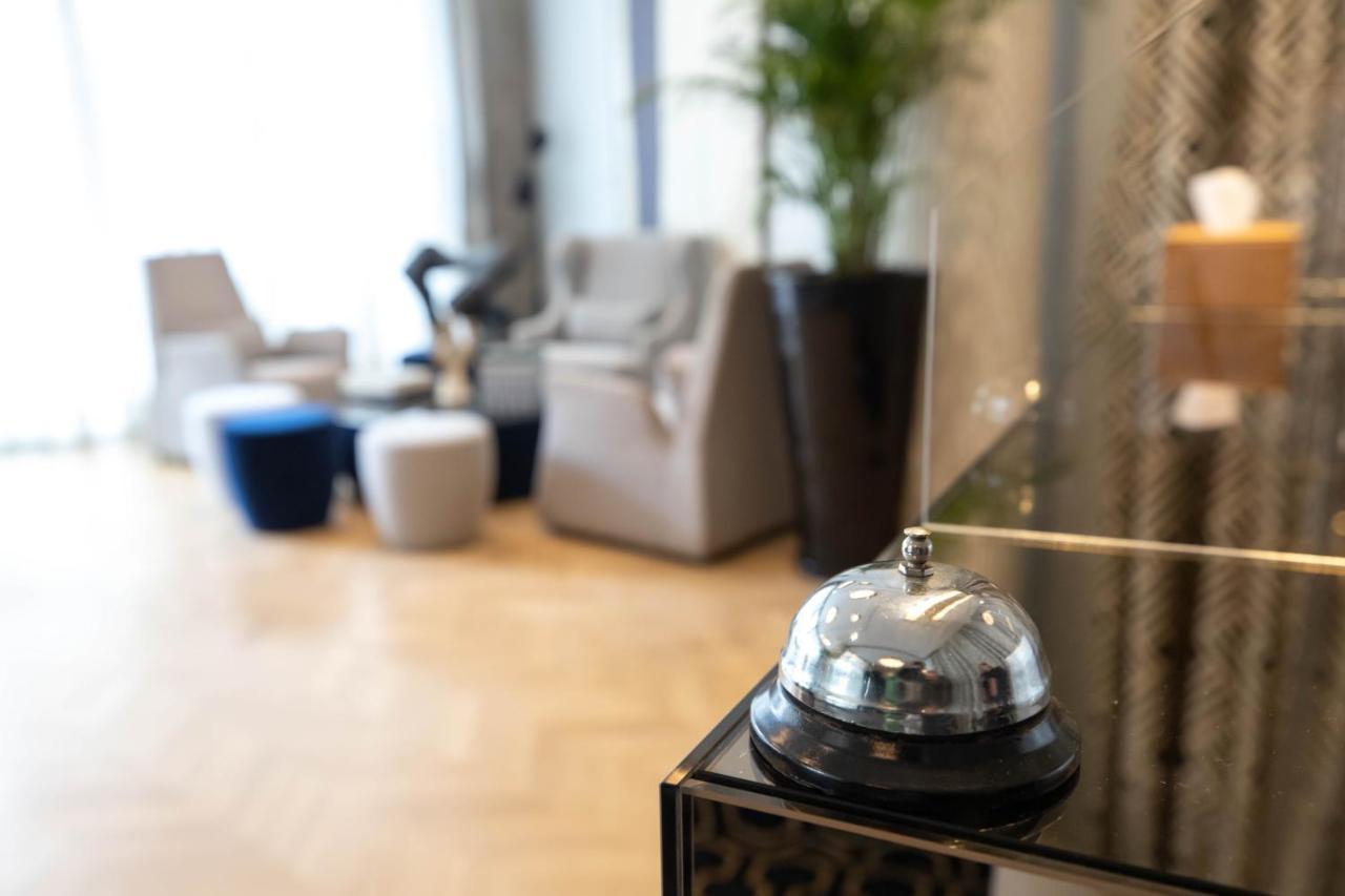 Gray Boutique Hotel Casablanca Exteriör bild A hotel bell